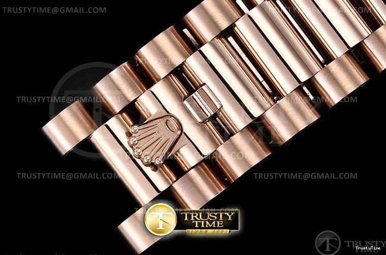 0404 RDD0219G – DayDate 36mm Practical 693